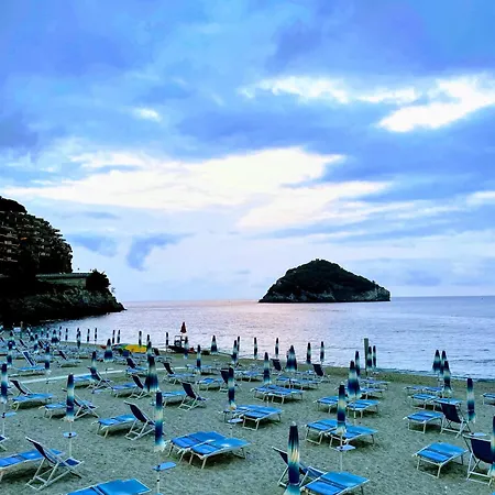 Acquamarina 4*