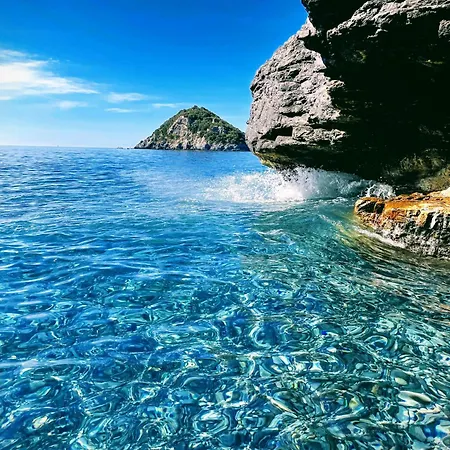 Guest house Acquamarina 4*